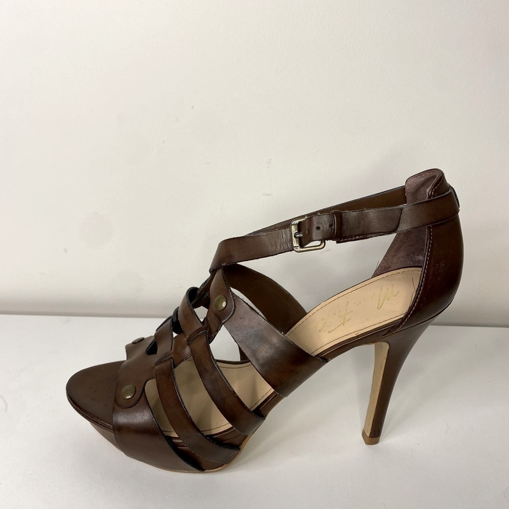 Marc Fisher Brown Strappy Open Toe Stilleto Heels Size 8 Vacation